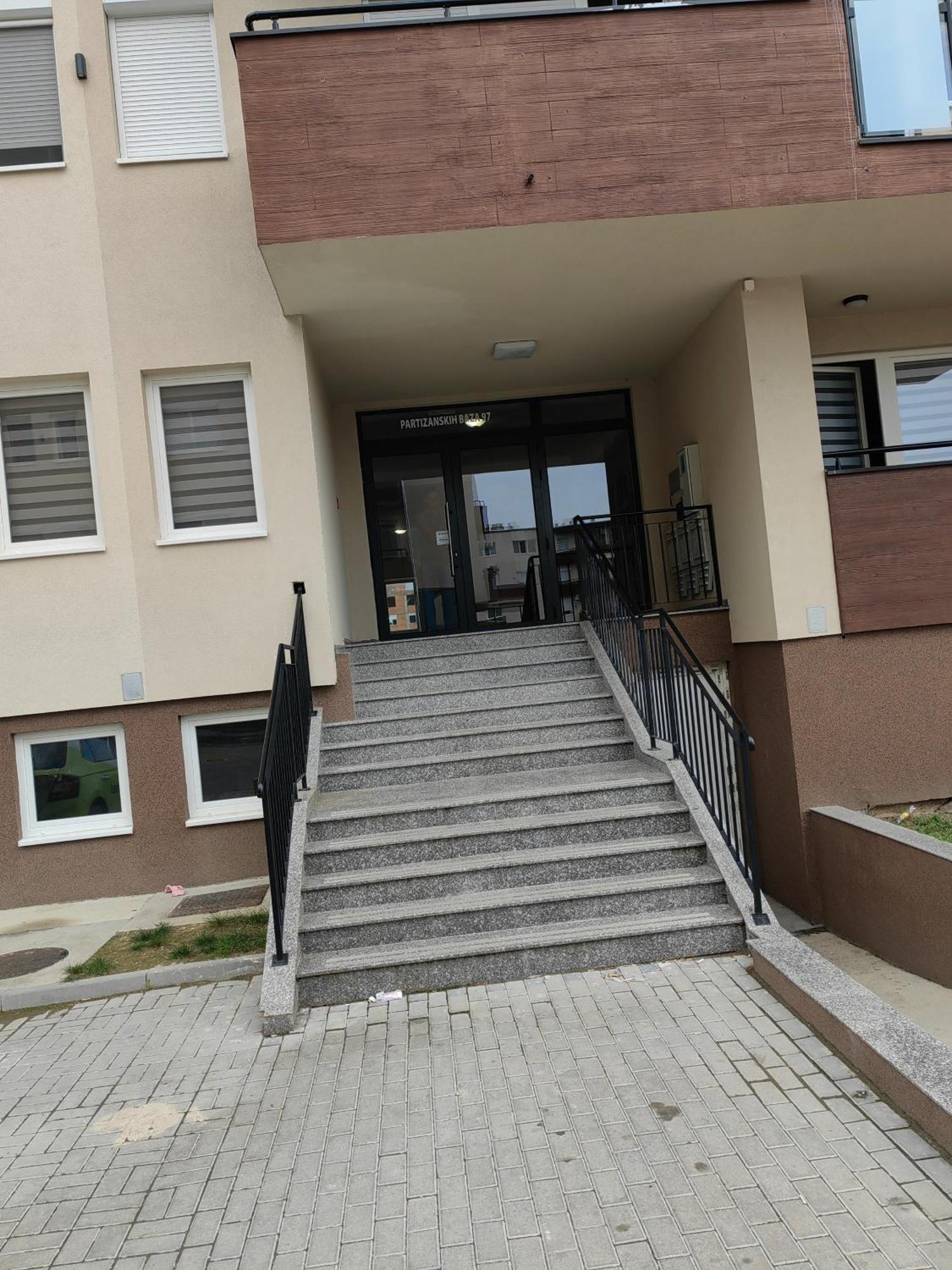 Road Warriors Apartment Subotica Esterno foto